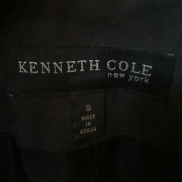 Kenneth Cole Trench Coat - Picture 4 of 4